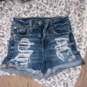american eagle distressed jean shorts